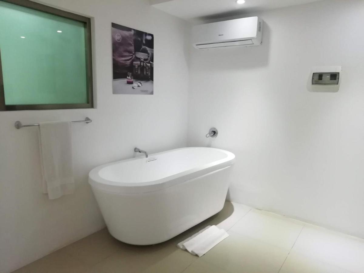 Spazio Boutique Hotel Cancún Esterno foto